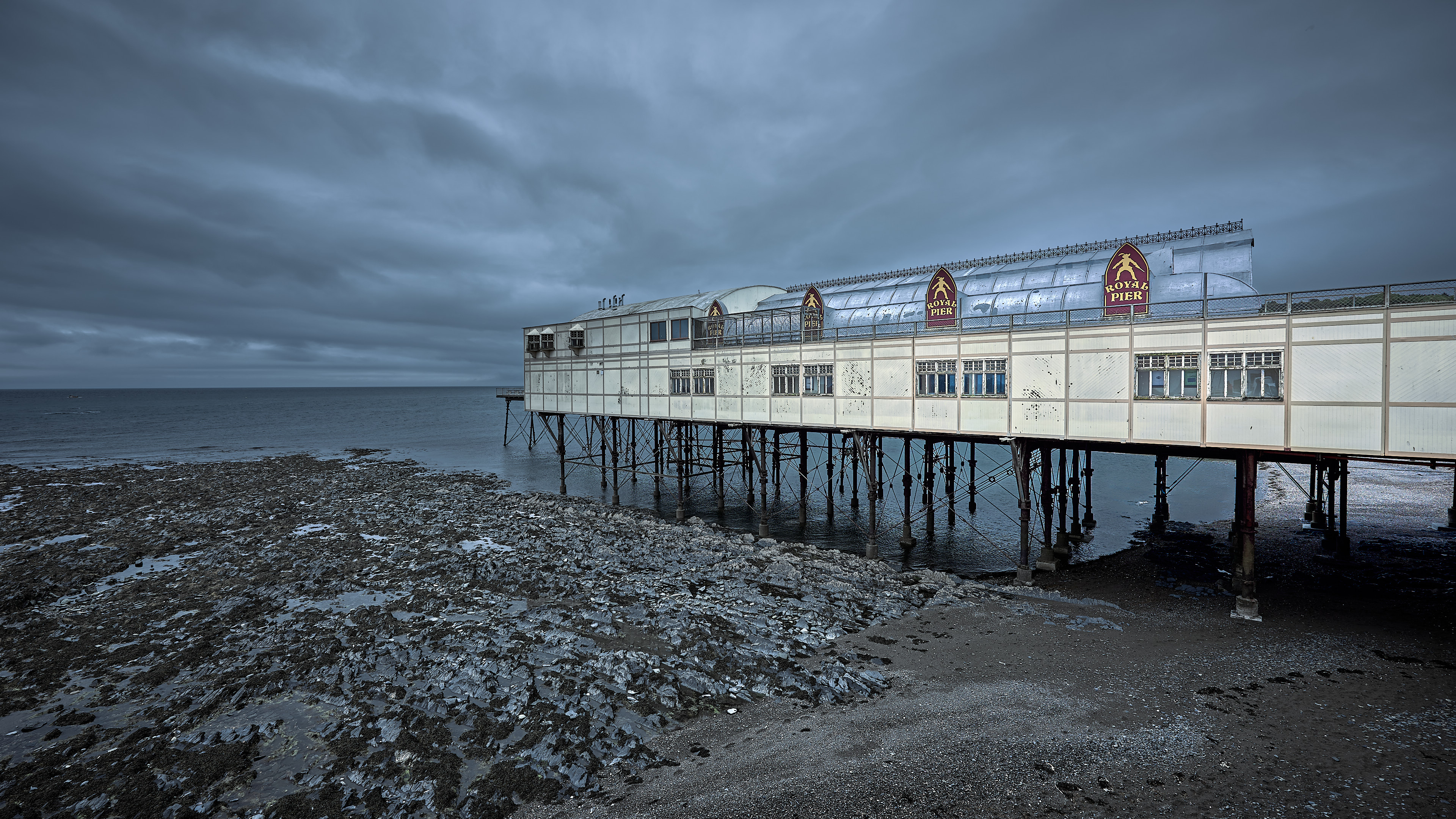  Royal Pier - Wales 