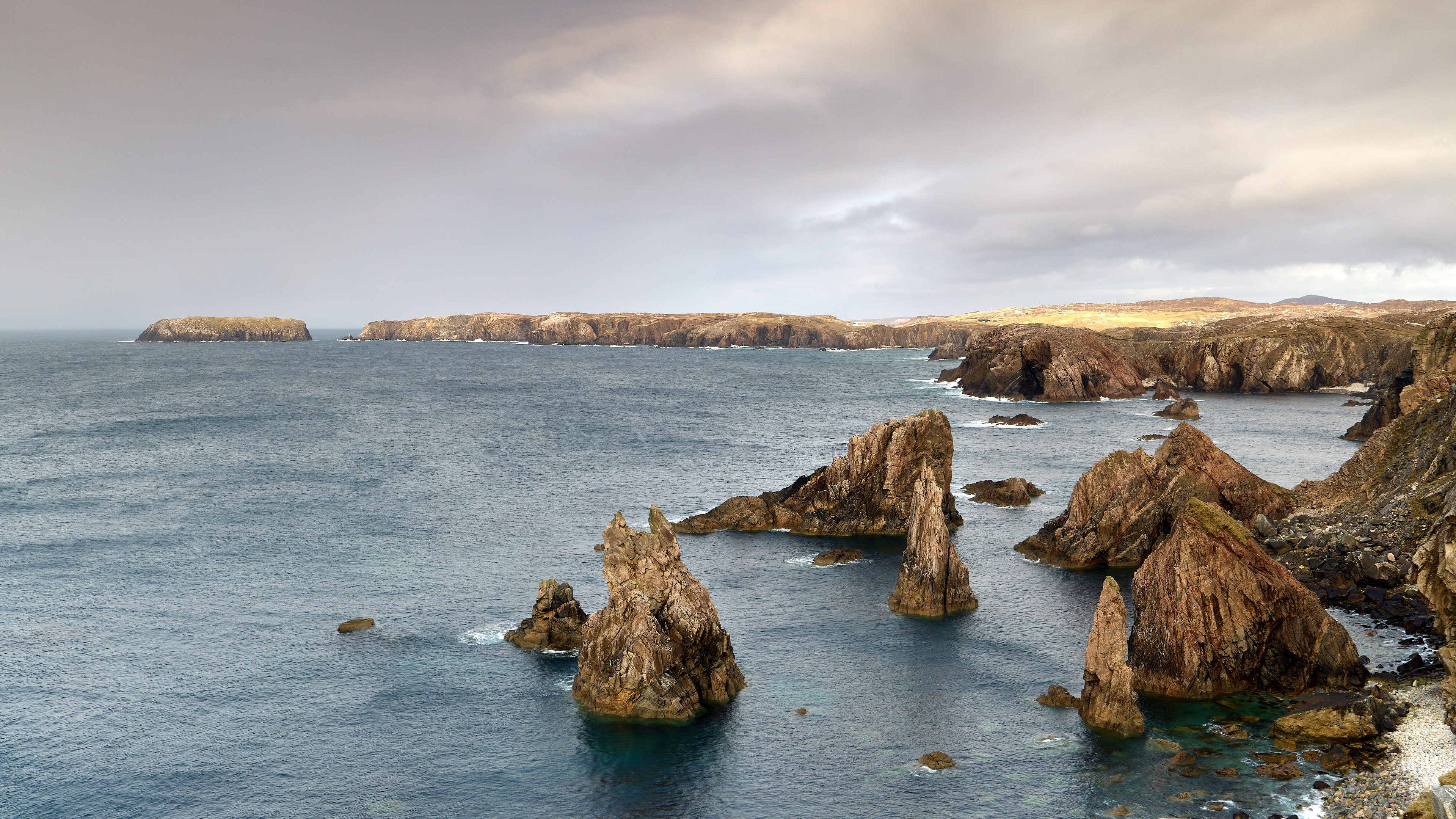  Mangersta Sea Stacks 